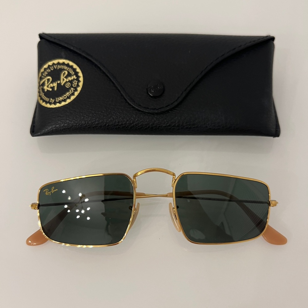 Ray-Ban Julie Sunglasses